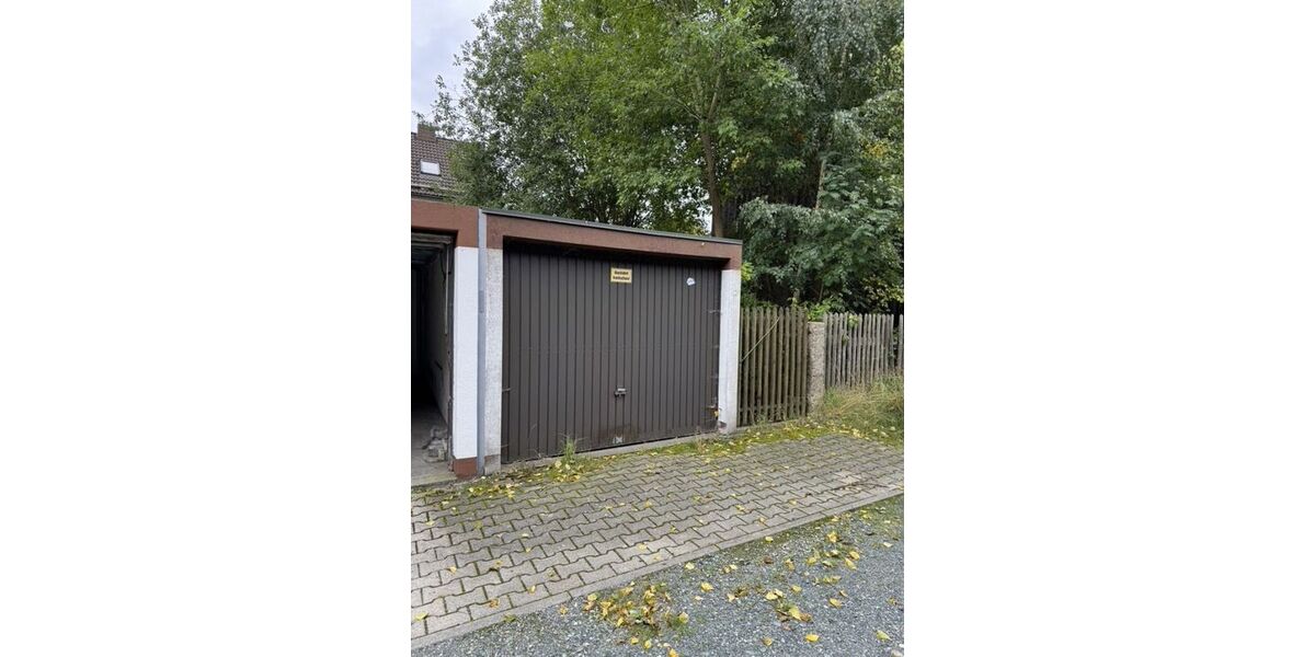 Provisionsfrei* Kernsaniertes Reihenmittelhaus in Kirchenlamitz - sehr gepflegt, sofort bezugsbereit - Reihenmittelhaus Kirchenlamitz Hohenbuch | Angebot:23381744