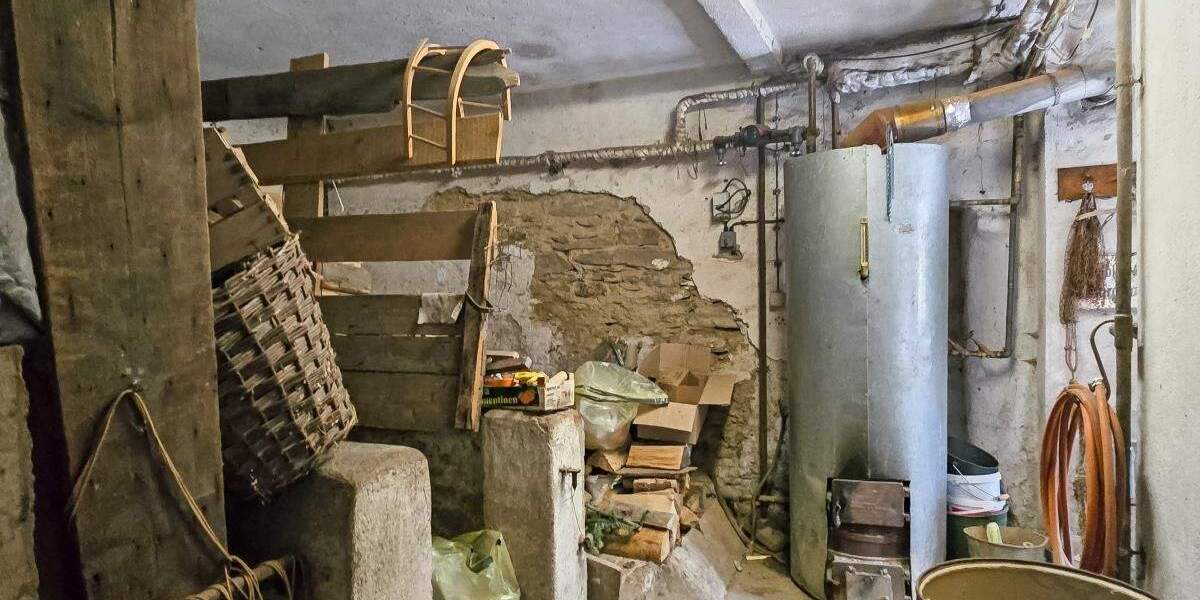 Mehrfamilienhaus, Wohnhaus Bad Lobenstein Oberlemnitz - 1 Zimmer, 225 m&sup2;, 79.999&euro; | Angebot:25700935