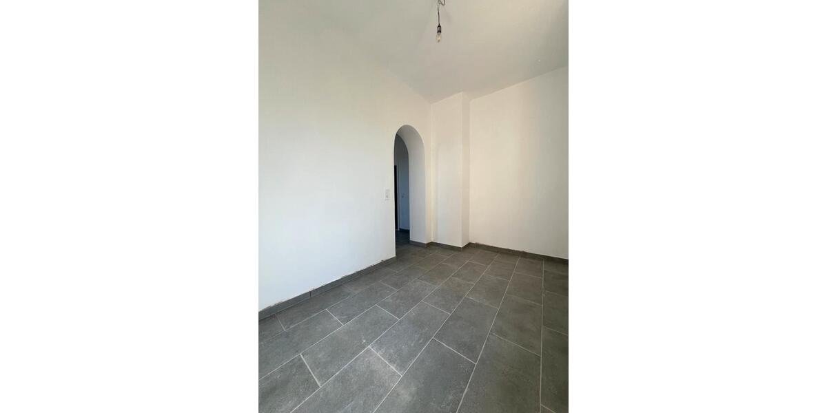 Erdgeschoßwohnung Selb - 3 Zimmer, 92 m&sup2;, 800&euro; | Angebot:26405867