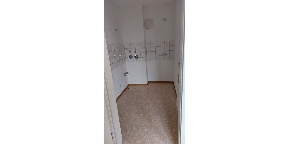 Etagenwohnung Plauen Westend - 2 Zimmer, 50 m&sup2;, 326&euro; | Angebot:25747159