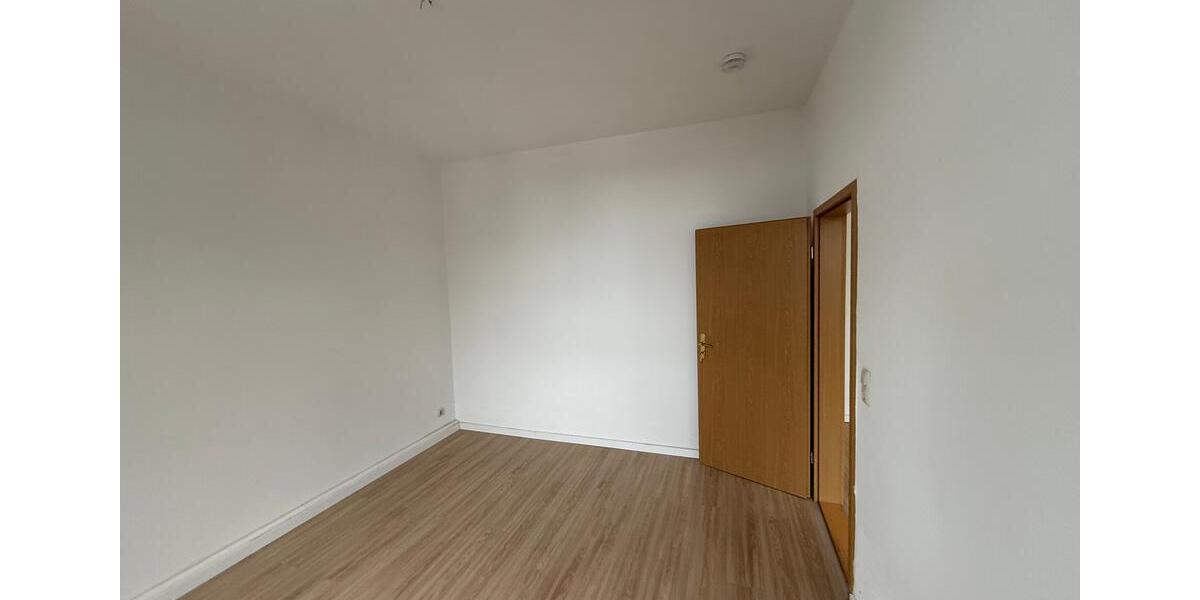 Etagenwohnung Plauen Bahnhofsvorstadt - 2 Zimmer, 52 m&sup2;, 260&euro; | Angebot:25138962