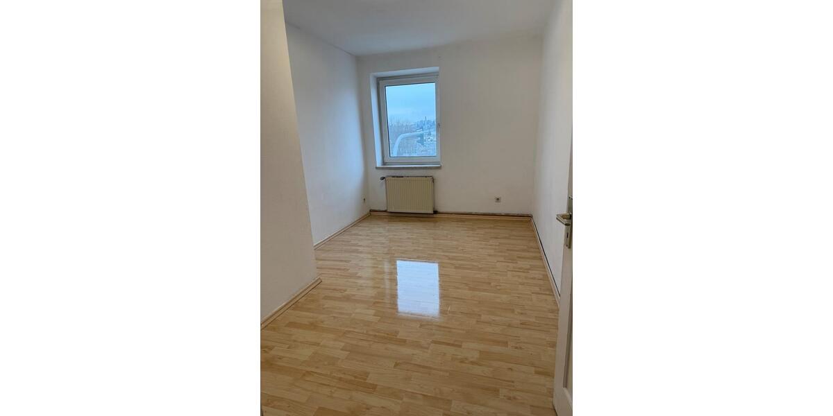 Etagenwohnung Rehau - 3 Zimmer, 72 m&sup2;, 890&euro; | Angebot:25263416