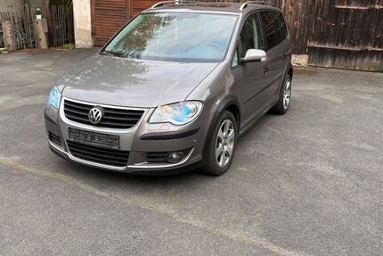 VW Touran 204.000 km 4.800 &euro; Kirchenlamitz 95158