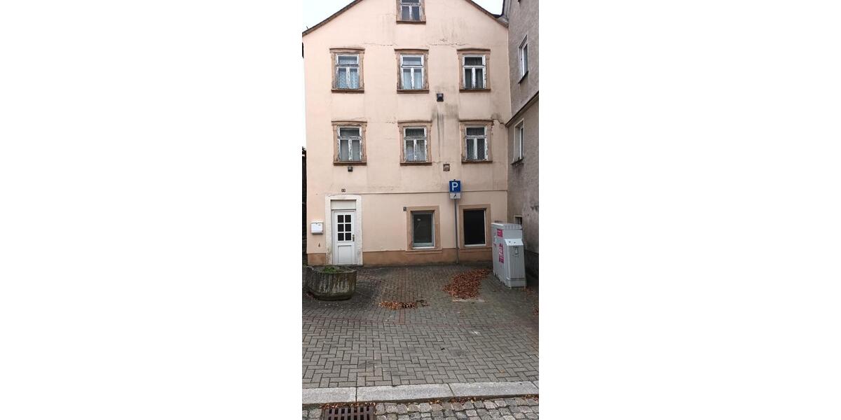 Mehrfamilienhaus, Wohnhaus Adorf/Vogtland Vogtland - 12 Zimmer, 300 m&sup2;, 70.000&euro; | Angebot:25784240