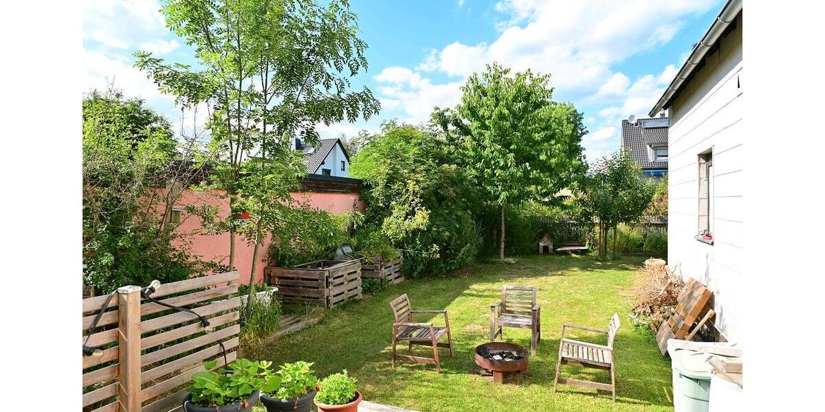 Einfamilienhaus Selb - 9 Zimmer, 230 m&sup2;, 279.000&euro; | Angebot:26075485