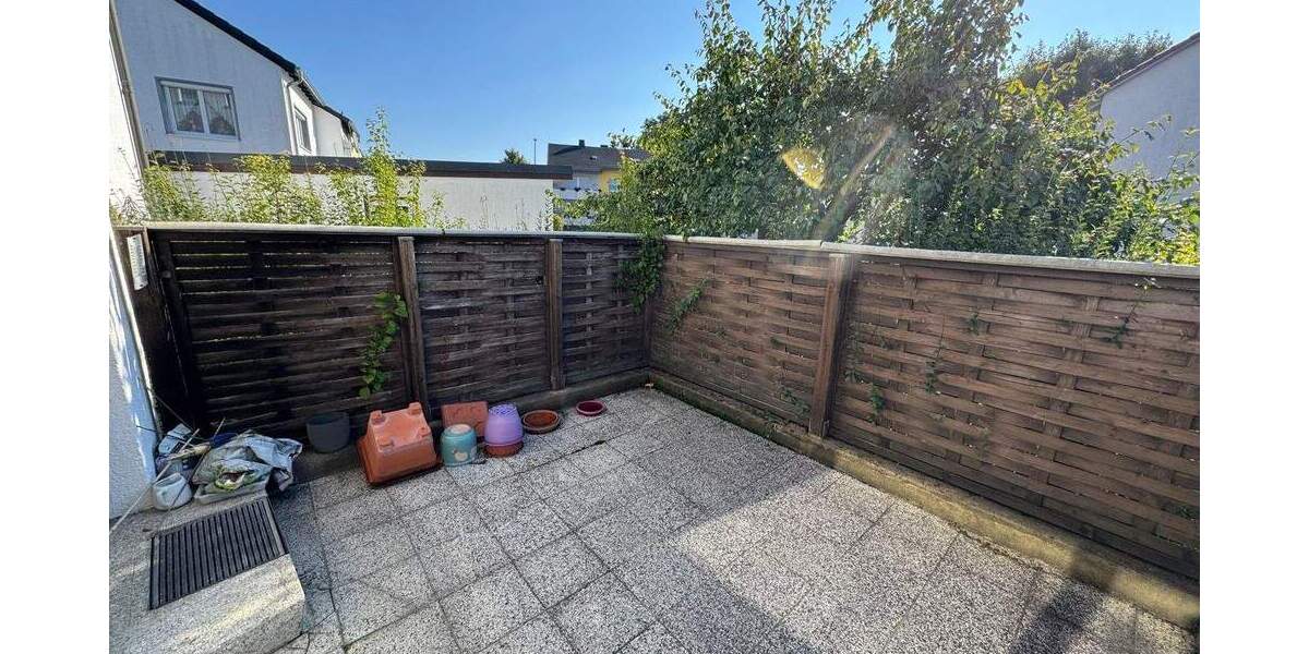 Mehrfamilienhaus, Wohnhaus Schwarzenbach an der Saale Schwarzenbach a d Saale - 6 Zimmer, 138 m&sup2;, 198.000&euro; | Angebot:25672398