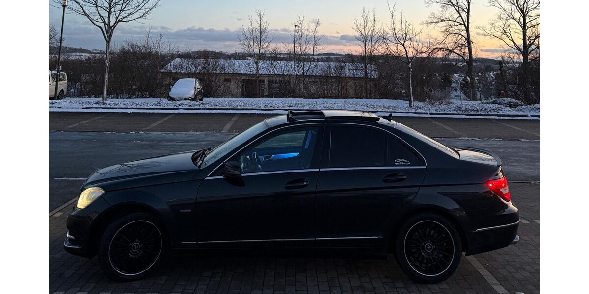 Mercedes-Benz C 250 294.000 km 9.000 &euro; Plauen 08523