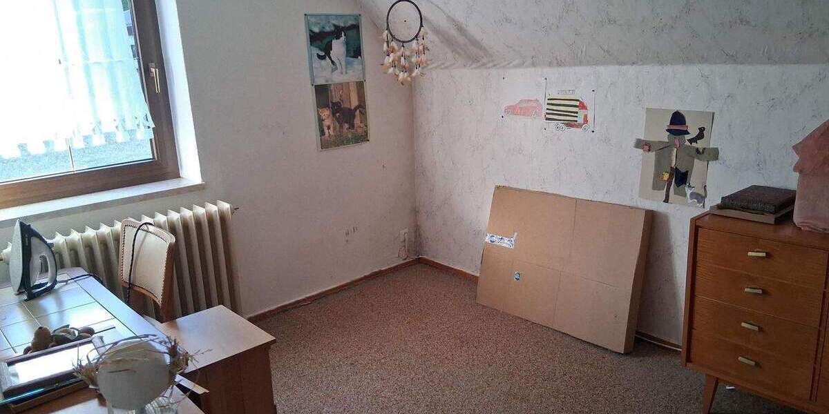 Einfamilienhaus Plauen Reißig - 6 Zimmer, 131 m&sup2;, 275.000&euro; | Angebot:25820909