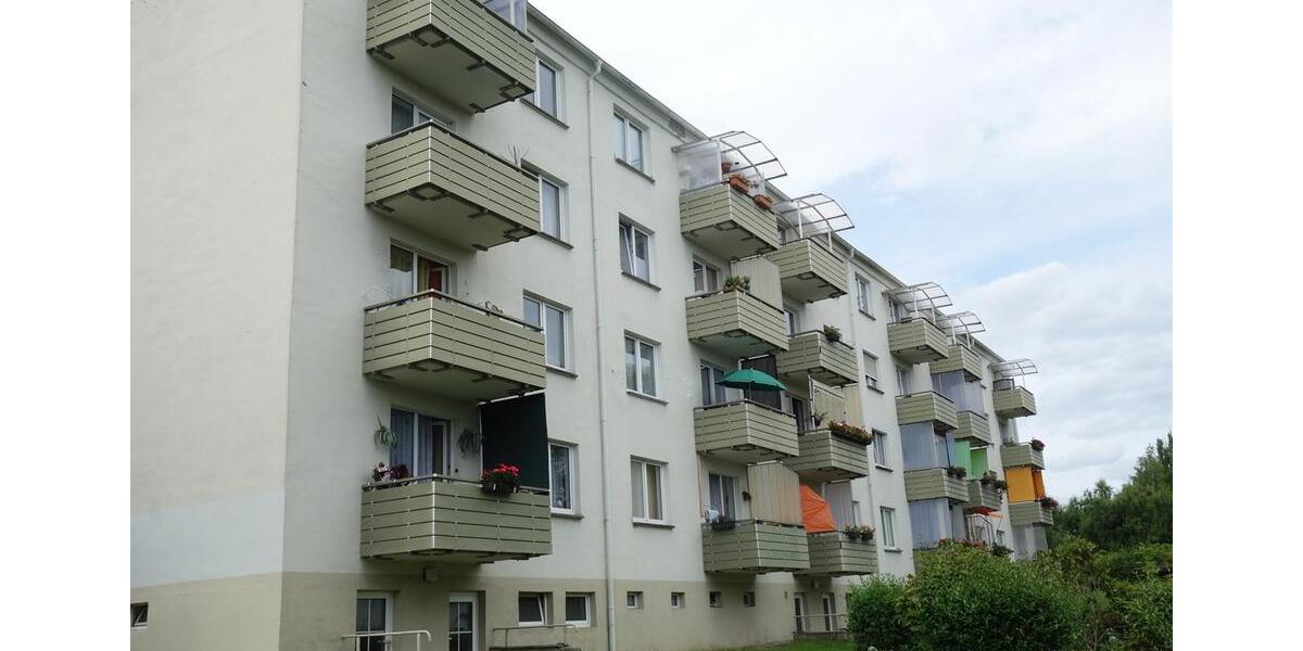 Etagenwohnung Bad Lobenstein - 3 Zimmer, 59 m&sup2;, 395&euro; | Angebot:26550745