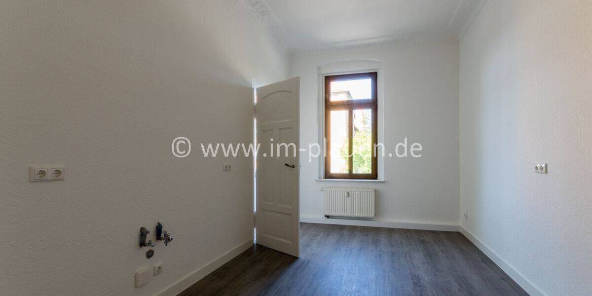 Etagenwohnung Plauen Westend - 2 Zimmer, 92 m&sup2;, 460&euro; | Angebot:25741694