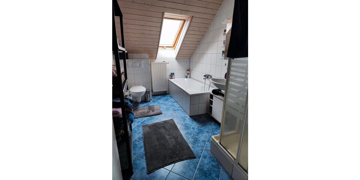 Dachgeschoßwohnung Hof Altstadt - 1 Zimmer, 70 m&sup2;, 660&euro; | Angebot:26621749