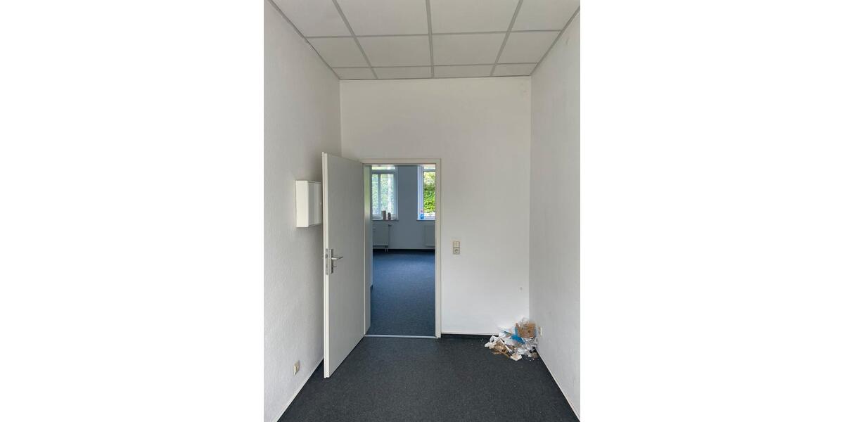 Etagenwohnung Plauen - 2 Zimmer, 48 m&sup2;, 15.000&euro; | Angebot:26021313