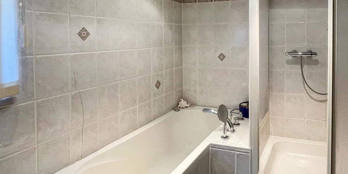 Einfamilienhaus Rosenthal am Rennsteig - 1 Zimmer, 158 m&sup2;, 179.900&euro; | Angebot:25700903