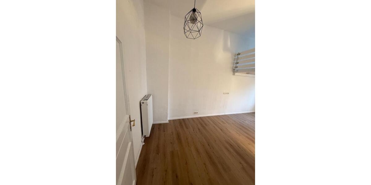 Etagenwohnung Hof Altstadt - 4 Zimmer, 130 m&sup2;, 900&euro; | Angebot:26290885