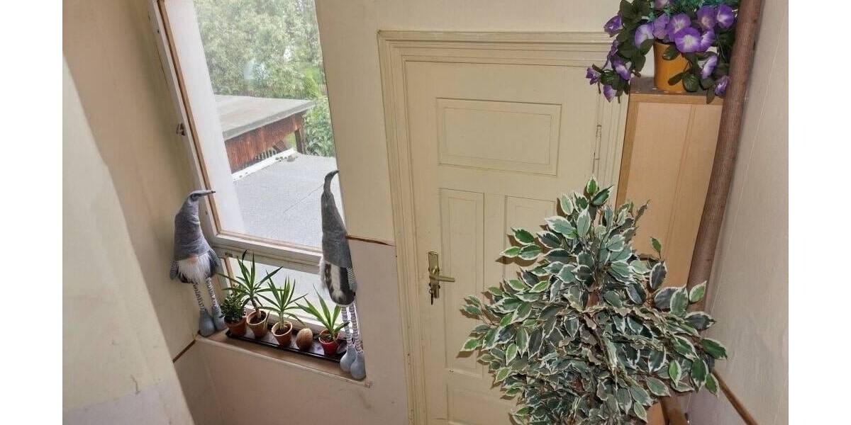 Mehrfamilienhaus, Wohnhaus Oelsnitz - 6 Zimmer, 200 m&sup2;, 74.000&euro; | Angebot:25985881