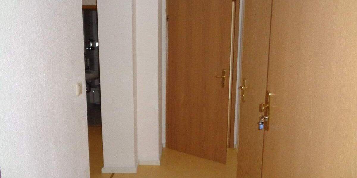 Etagenwohnung Plauen Preißelpöhl - 2 Zimmer, 52 m&sup2;, 215&euro; | Angebot:25879121