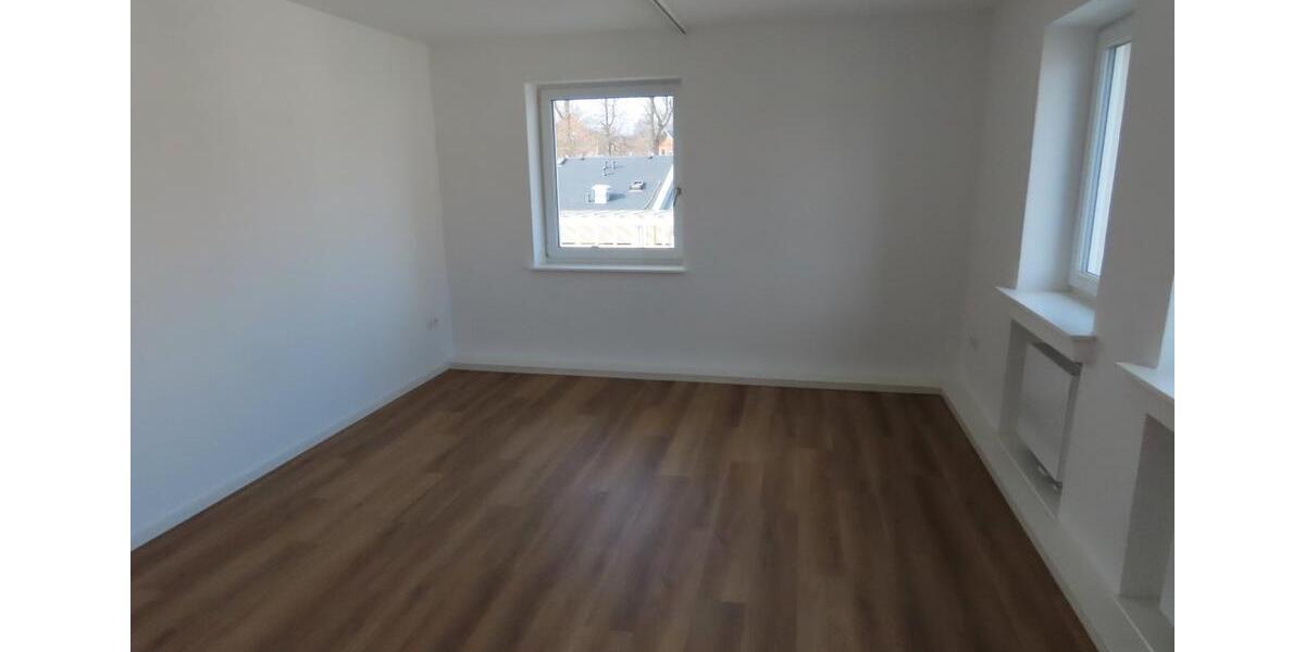 Etagenwohnung Selb - 3 Zimmer, 107 m&sup2;, 1.134&euro; | Angebot:26405754