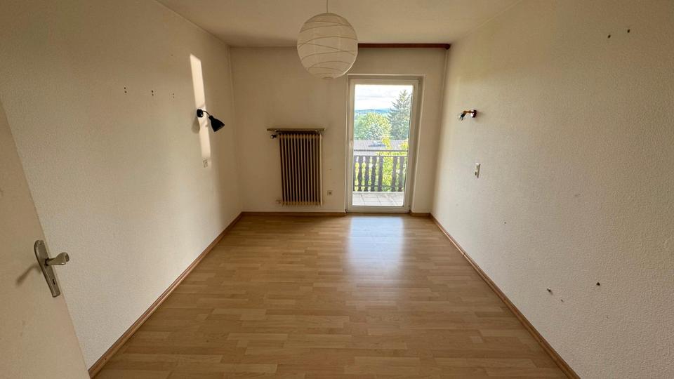 Einfamilienhaus Hof Christiansreuth - 6 Zimmer, 160 m&sup2;, 250.000&euro; | Angebot:27132106