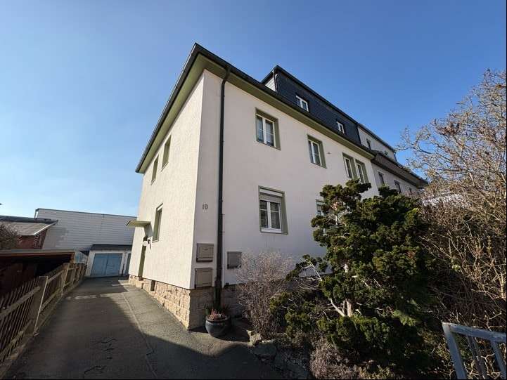 Einfamilienhaus Hof Neuhof - 11 Zimmer, 247 m&sup2;, 375.000&euro; | Angebot:26277898