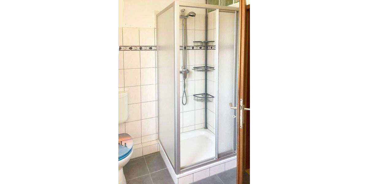 Mehrfamilienhaus, Wohnhaus Schwarzenbach an der Saale Schwarzenbach a d Saale - 1 Zimmer, 300 m&sup2;, 190.000&euro; | Angebot:25779030