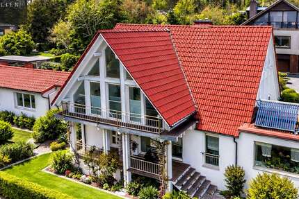 Haus Marktleugast - 10 Zimmer, 253 m&sup2;, 369.000&euro; | Angebot:24989056