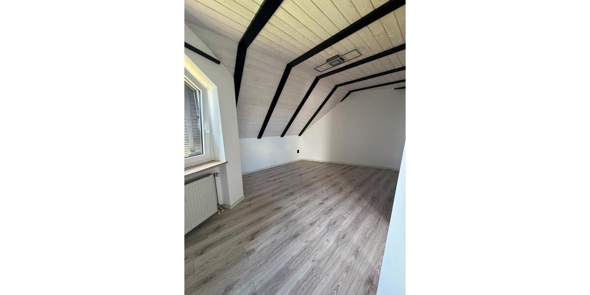 Maisonettenwohnung Schwarzenbach am Wald - 2 Zimmer, 70 m&sup2;, 119.000&euro; | Angebot:25284890