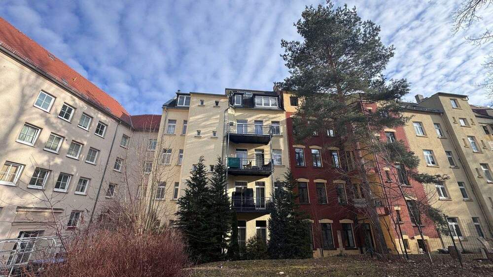 Etagenwohnung Plauen Stadtmitte - 2 Zimmer, 71 m&sup2;, 55.000&euro; | Angebot:25686174