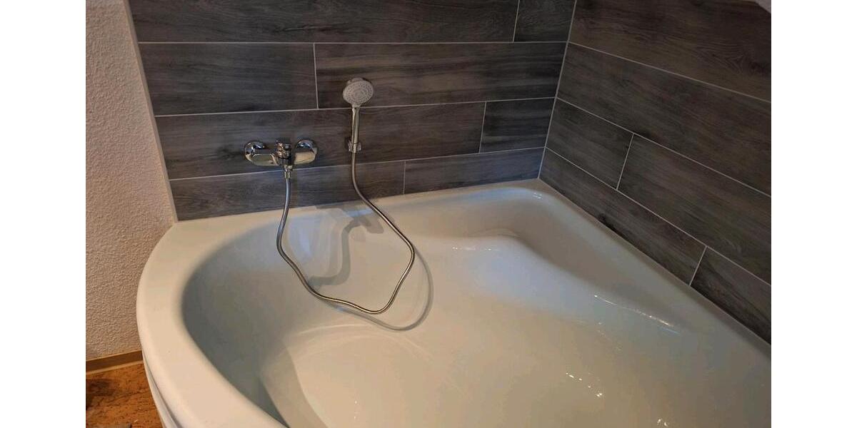 Etagenwohnung Rosenthal am Rennsteig - 4 Zimmer, 109 m&sup2;, 530&euro; | Angebot:26636670