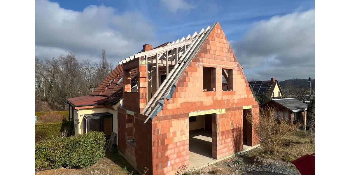 Doppelhaushälfte Weischlitz - 4 Zimmer, 150 m&sup2;, 190.000&euro; | Angebot:24350067