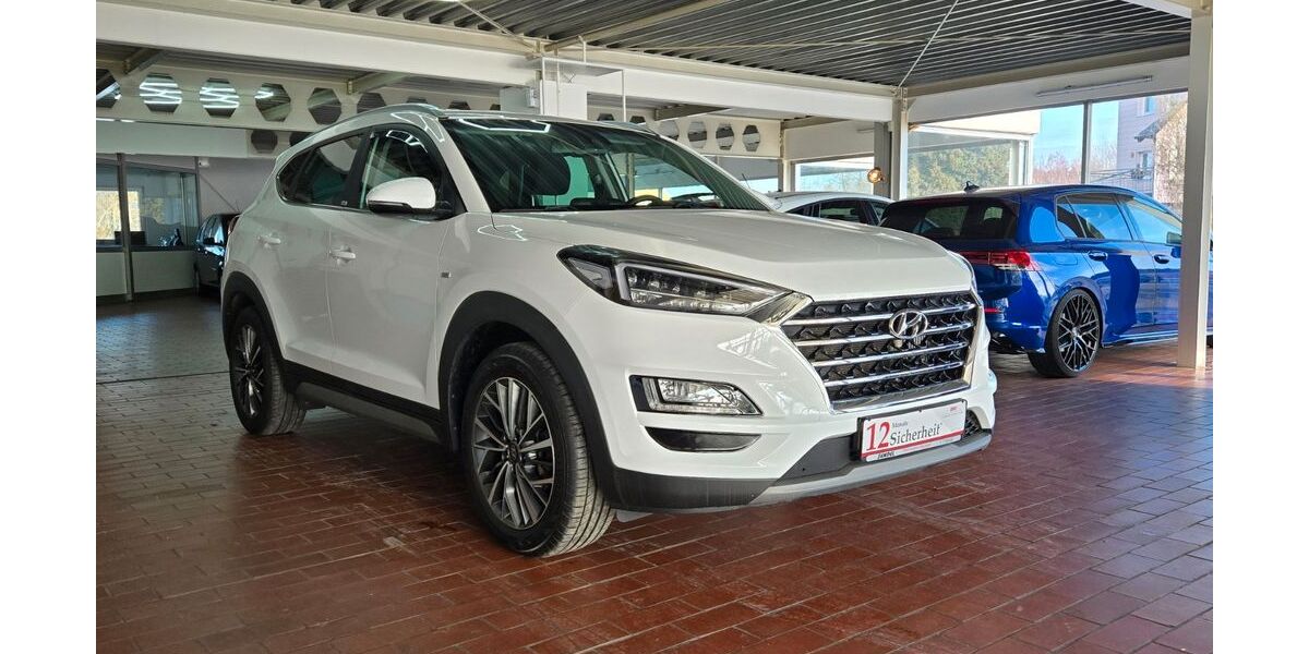 Hyundai TUCSON 61.492 km 17.990 &euro; Hof 95032