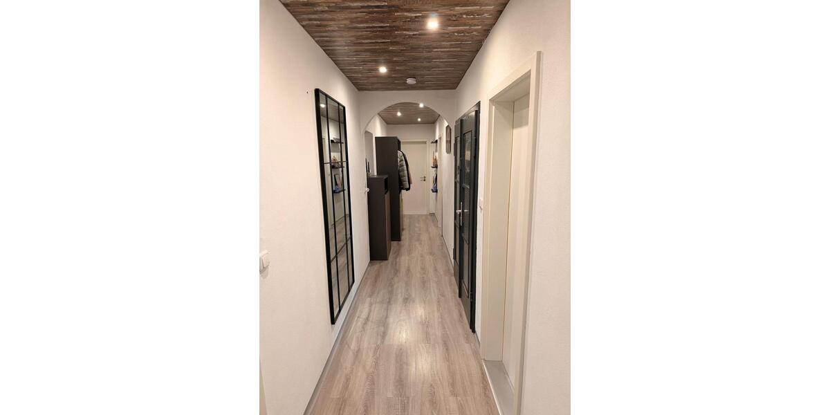 Etagenwohnung Selb - 4 Zimmer, 110 m&sup2;, 165.000&euro; | Angebot:26808268