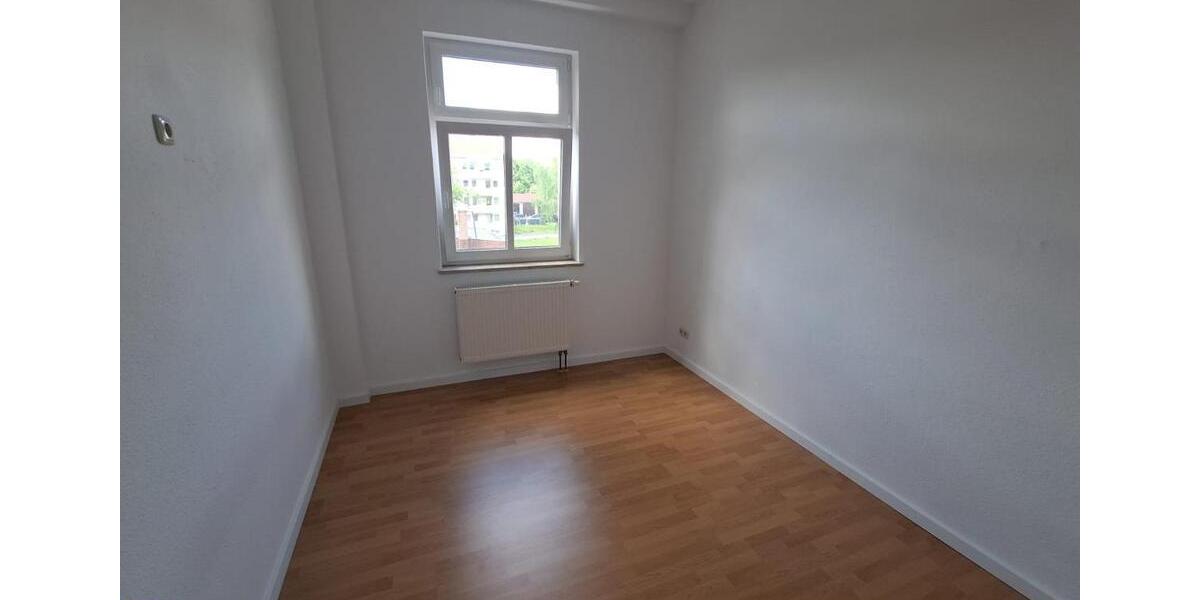 Etagenwohnung Plauen Bahnhofsvorstadt - 3 Zimmer, 72 m&sup2;, 380&euro; | Angebot:24884742