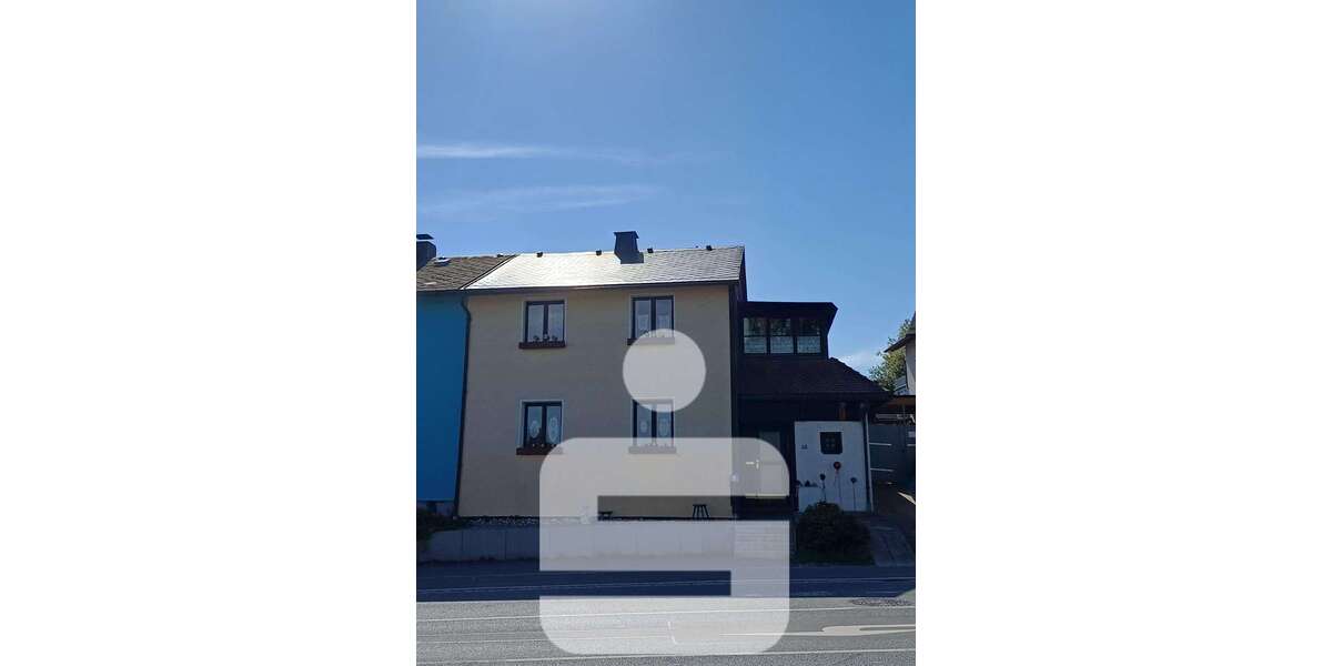 Einfamilienhaus Weißenstadt - 4 Zimmer, 110 m&sup2;, 170.000&euro; | Angebot:25196610