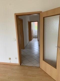 Etagenwohnung Konradsreuth - 3.5 Zimmer, 87 m&sup2;, 690&euro; | Angebot:26635425