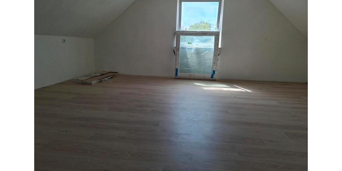 Einfamilienhaus Oelsnitz (Vogtland) - 4.5 Zimmer, 106 m&sup2;, 60.000&euro; | Angebot:27300915