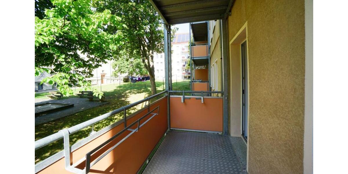 Erdgeschoßwohnung Plauen Bahnhofsvorstadt - 3 Zimmer, 67 m&sup2;, 354&euro; | Angebot:26550242
