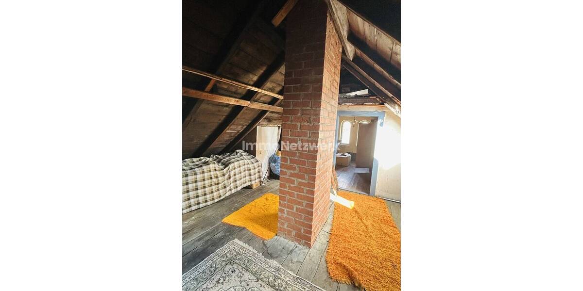 Mehrfamilienhaus, Wohnhaus Konradsreuth - 9 Zimmer, 305 m&sup2;, 249.000&euro; | Angebot:25751464