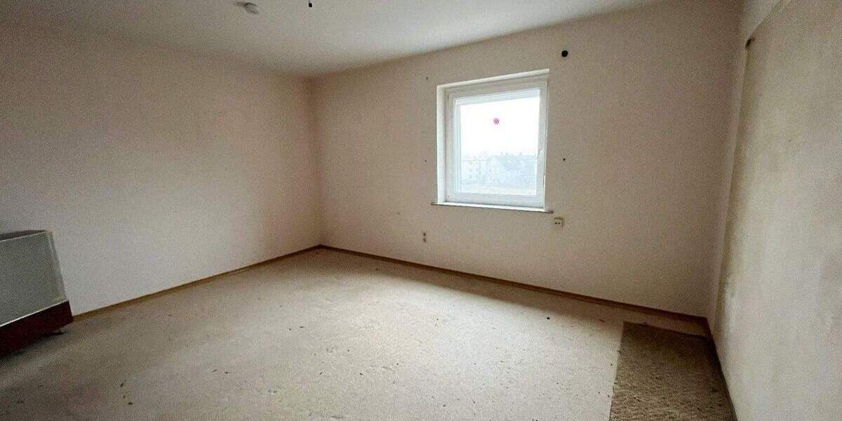 Mehrfamilienhaus, Wohnhaus Selb - 1 Zimmer, 272 m&sup2;, 139.000&euro; | Angebot:25768815