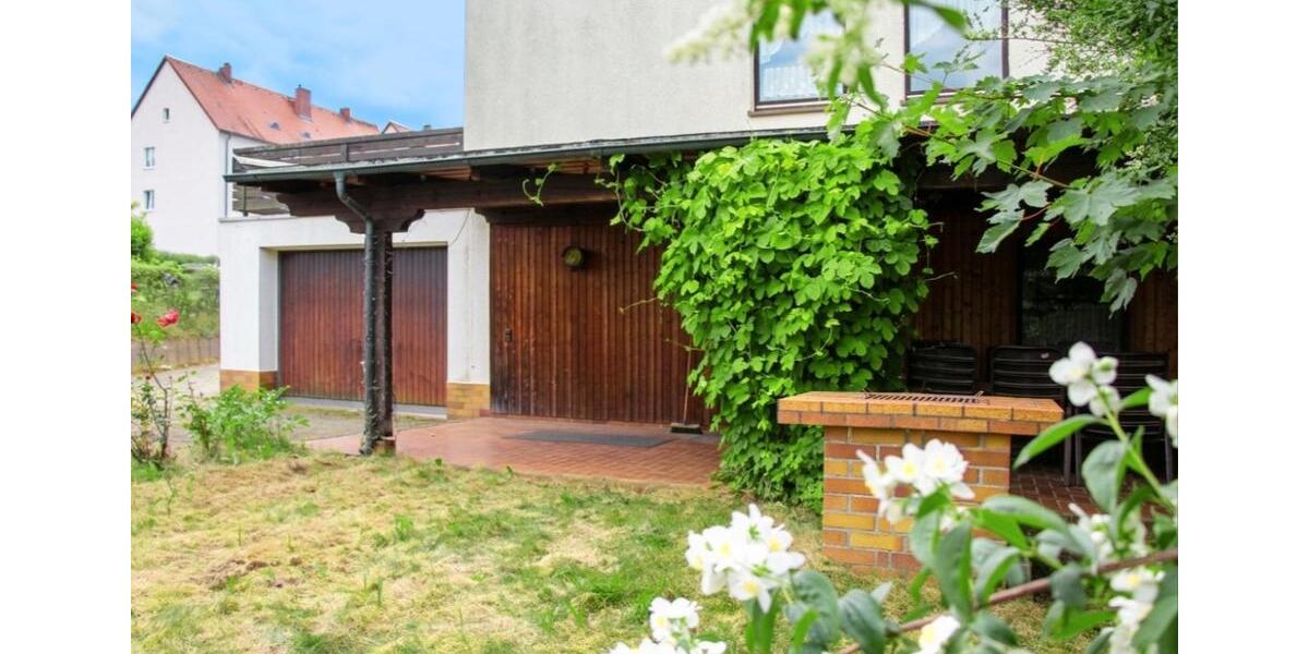 Doppelhaushälfte Selb - 5 Zimmer, 150 m&sup2;, 220.000&euro; | Angebot:26929441