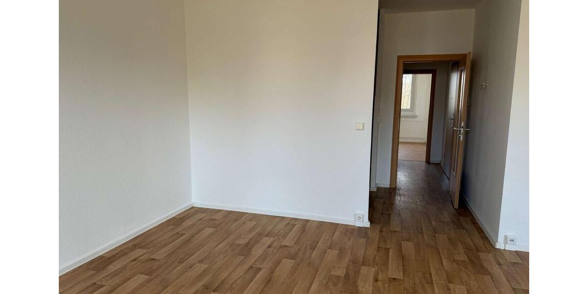 Etagenwohnung Plauen Alt Chrieschwitz - 2 Zimmer, 41 m&sup2;, 280&euro; | Angebot:25753376