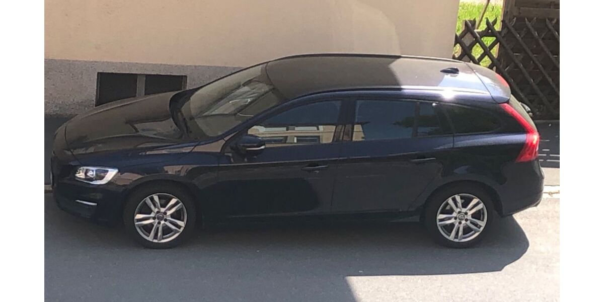Volvo V60 154.000 km 10.200 &euro; Rehau 95111