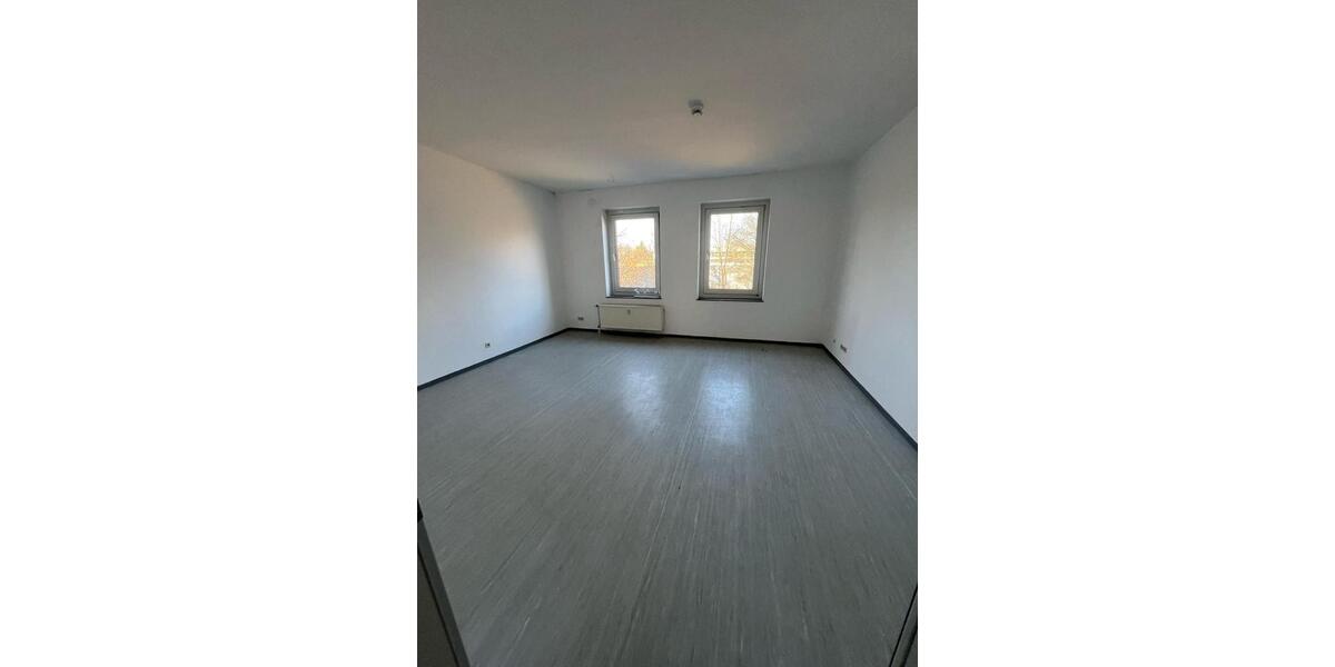 Etagenwohnung Naila - 2 Zimmer, 64 m&sup2;, 380&euro; | Angebot:24474417