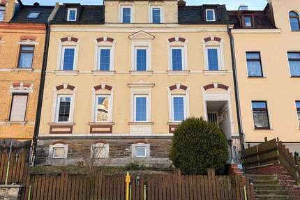 Haus Markneukirchen - 9 Zimmer, 204 m&sup2;, 109.000&euro; | Angebot:25537916