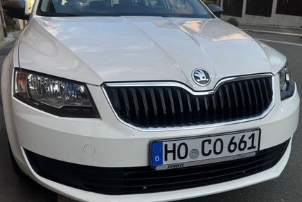 Skoda Octavia 80.000 km 10.989 &euro; Hof 95032