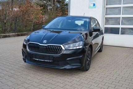 Skoda Fabia 5.299 km 16.790 &euro; Zell 95239