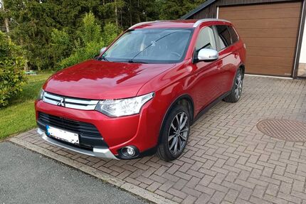 Mitsubishi Outlander 139.600 km 8.990 &euro; Adorf 08626