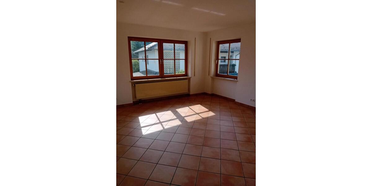 Etagenwohnung Bad Steben - 2 Zimmer, 84 m&sup2;, 180.000&euro; | Angebot:26789099