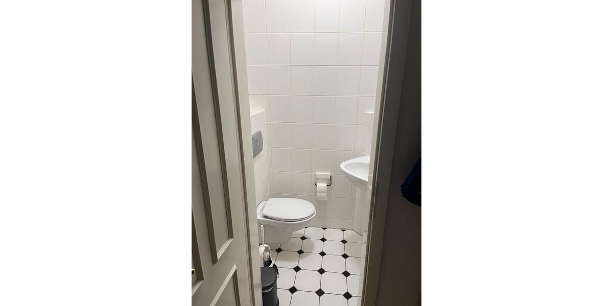 Etagenwohnung Plauen Alt Chrieschwitz - 2 Zimmer, 73 m&sup2;, 429&euro; | Angebot:25908678