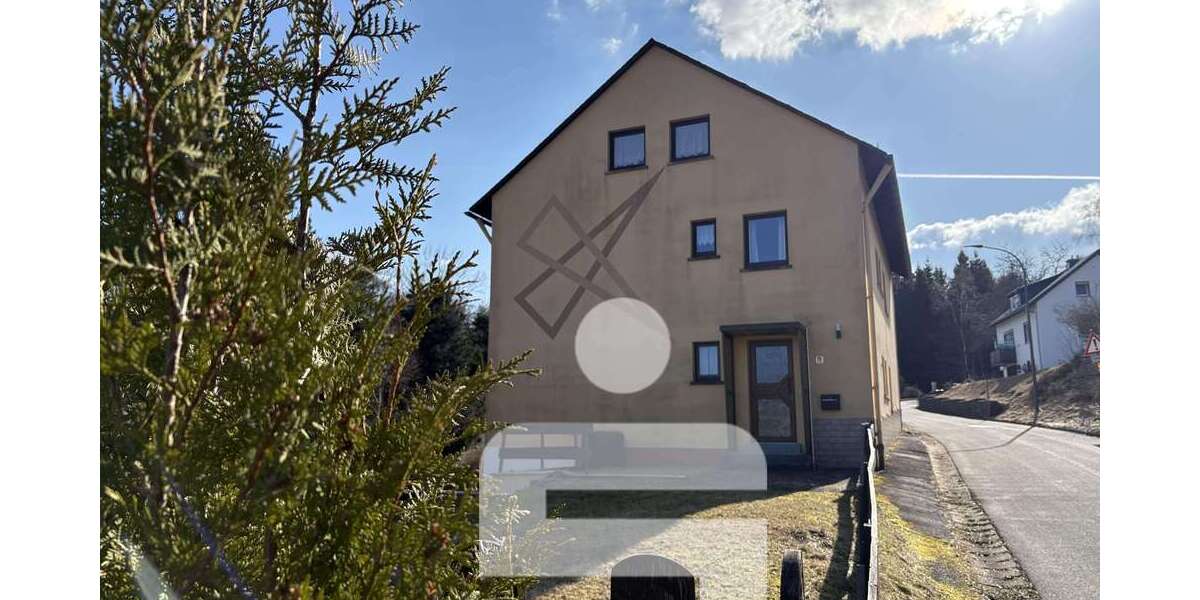 Einfamilienhaus Schwarzenbach a.Wald - 8 Zimmer, 180 m&sup2;, 119.000&euro; | Angebot:25547555