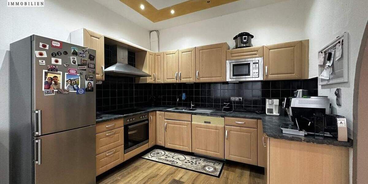 Etagenwohnung Hof Innenstadt - 4 Zimmer, 114 m&sup2;, 159.000&euro; | Angebot:25768147